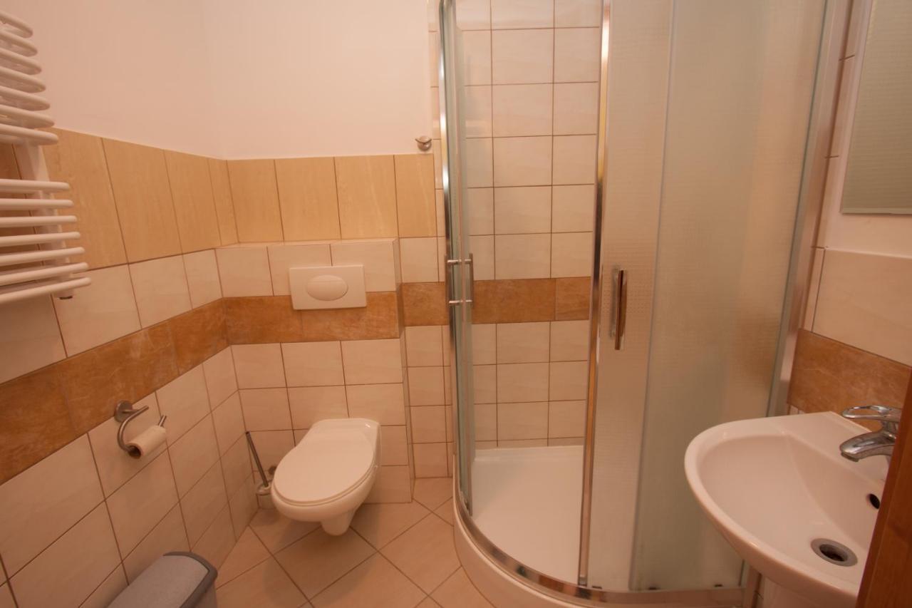 Dom Wczasowy Alka Dziwnów エクステリア 写真